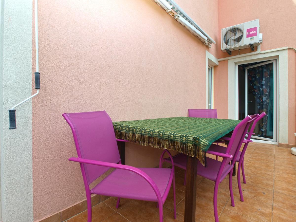 Apartments Davor 1676 Banjole Exterior foto